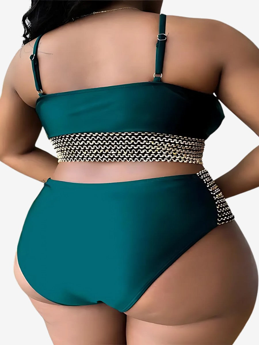 Maillot de Bains 2 Pièces Grande Taille vert vue de dos avec bretelles ajustables et tissu extensible