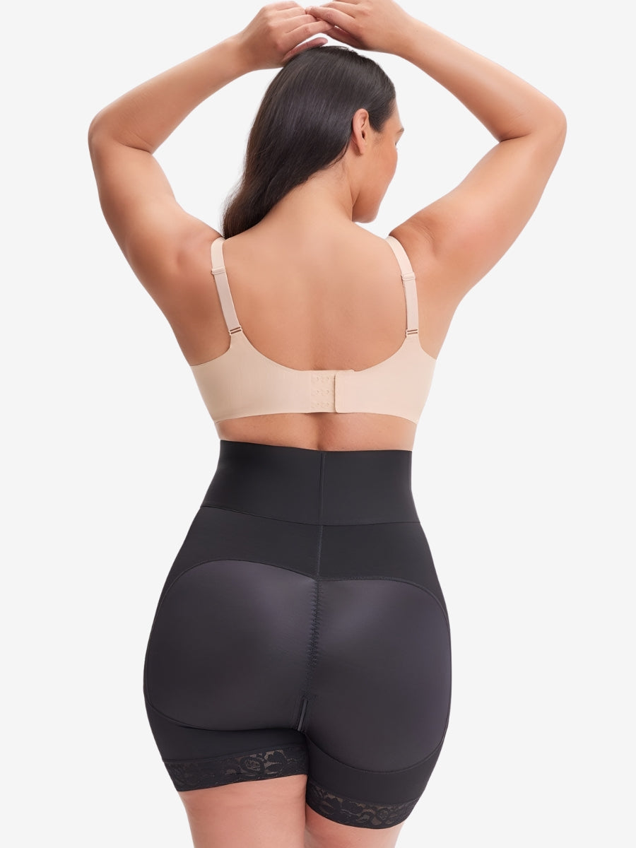 Gaine Short