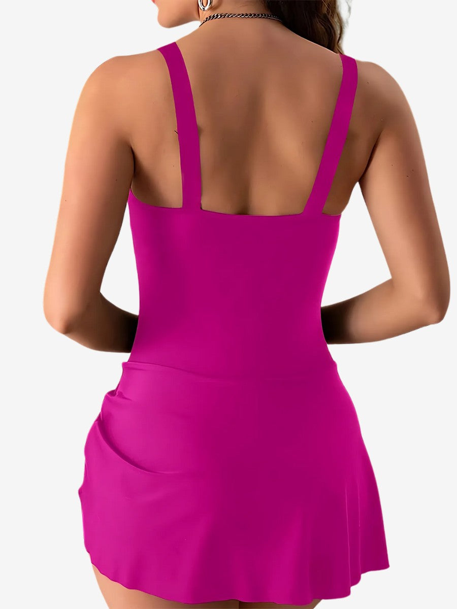Femme habillée d'un Tankini Femme Ronde fuschia